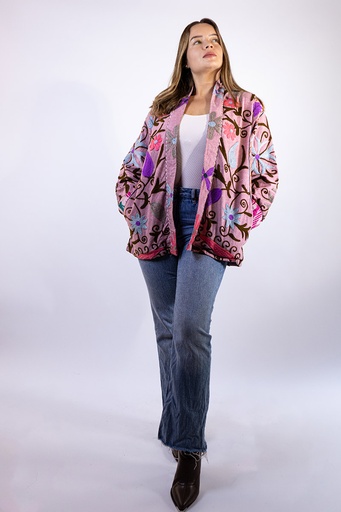 [CH01-1] Chaqueta Corta Bordada